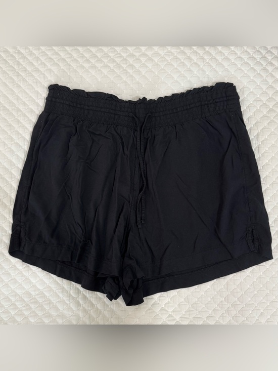 Abercrombie & Fitch Pants - Abercrombie & Fitch - Black Tie Waist Shorts